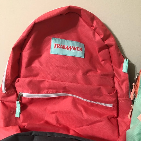 Trailmaker 16” School Book Bag New 3 For 1 Price - Picture 3 of 5